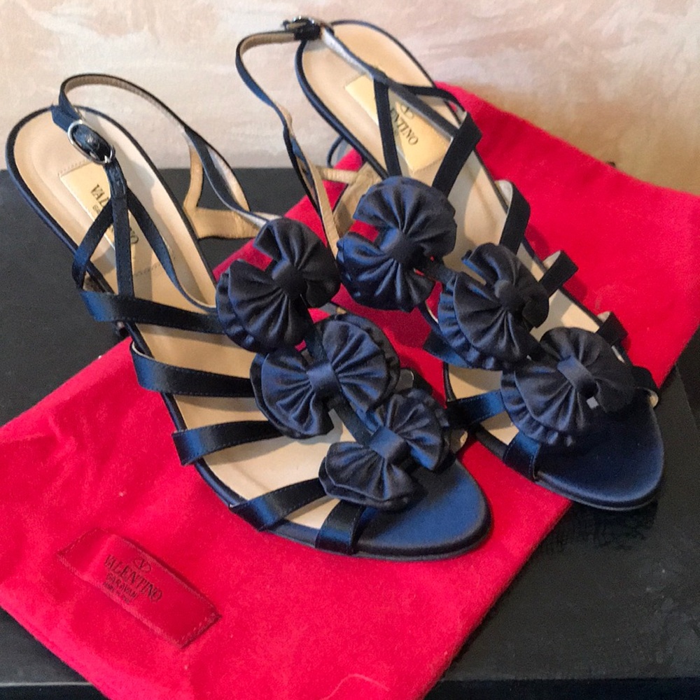 Valentino navy satin bow 4 inch sandal